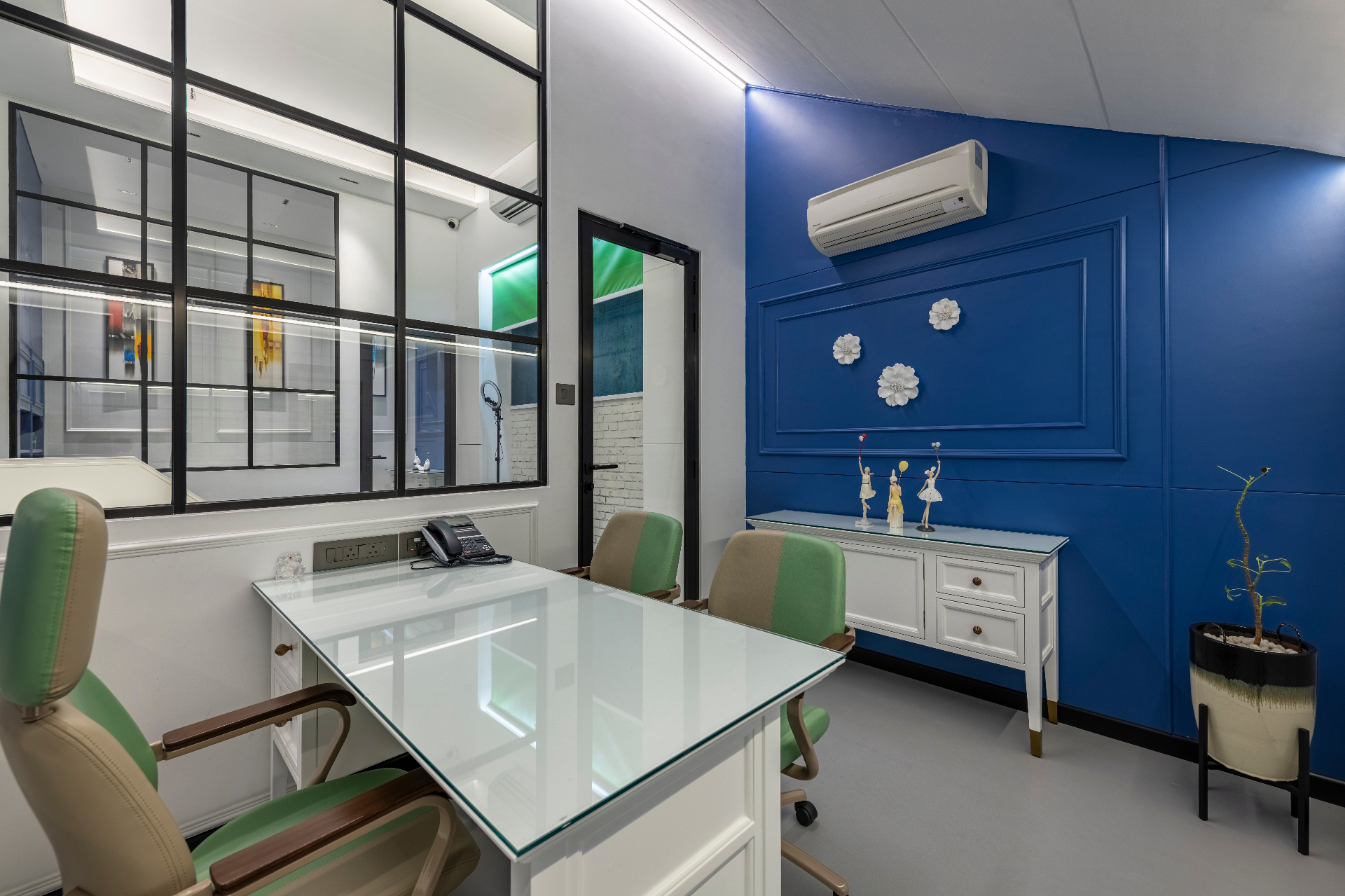 Studio interior detail
